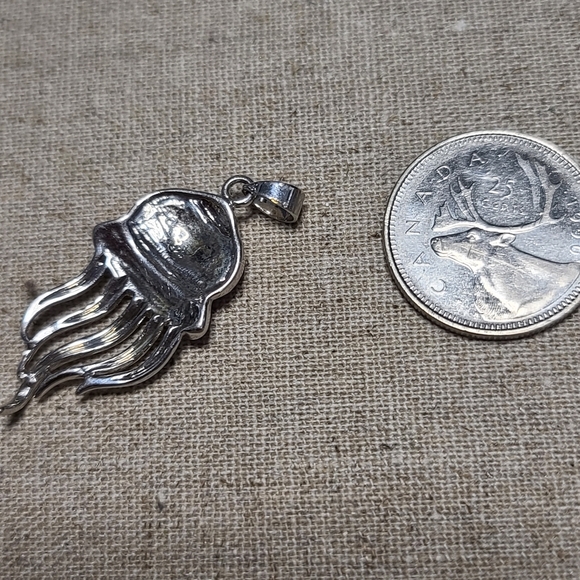 Lot of 2 Pink Opal Pendants ~ Turtle & Octapus - Picture 7 of 7